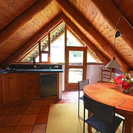 Ecovillage Sanctuary Bordei Palagnedra